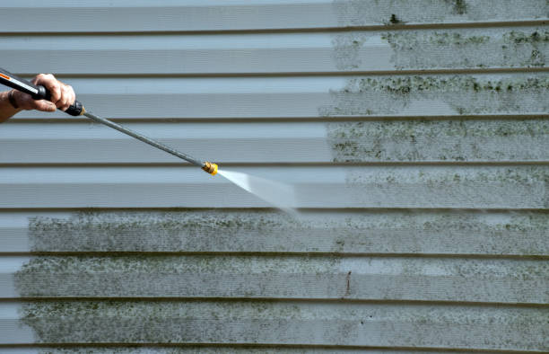 Garage Pressure Washing in Decorah, IA